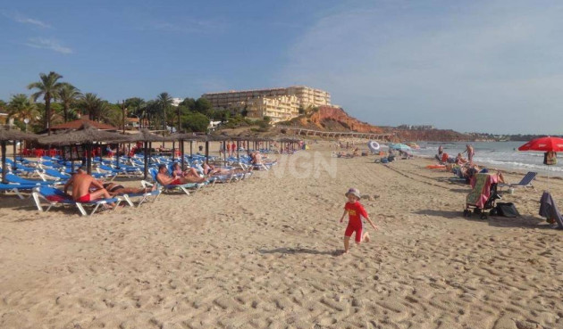Odsprzedaż - Mieszkanie w bloku - Orihuela Costa - Altos De Campoamor