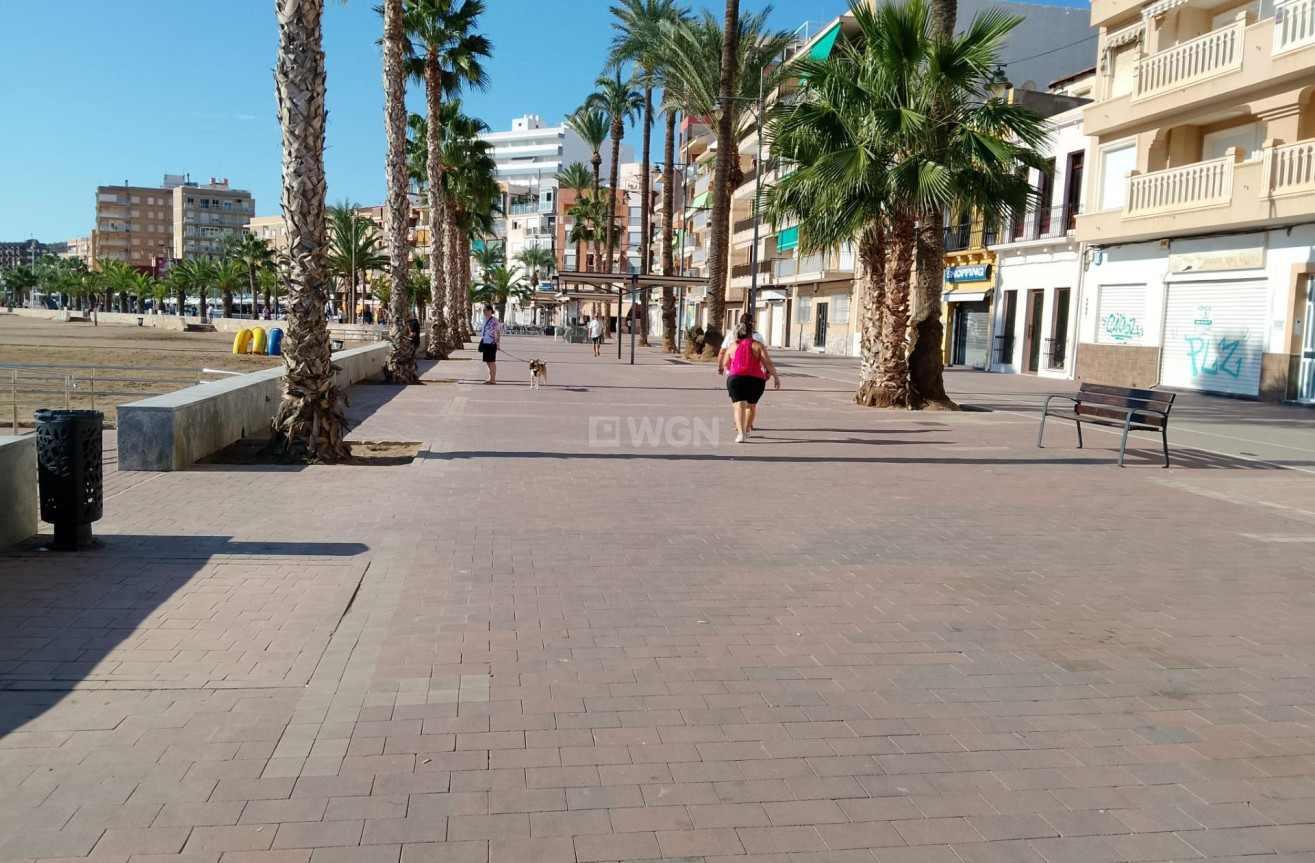 Odsprzedaż - Mieszkanie w bloku - Puerto de Mazarron - Paseo