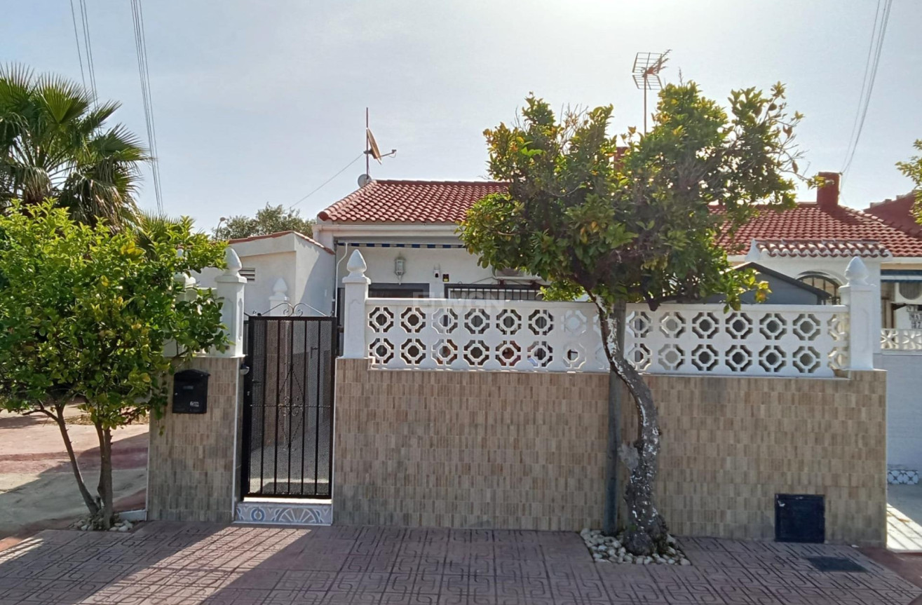 Odsprzedaż - Bungalow - Torrevieja - Torretas