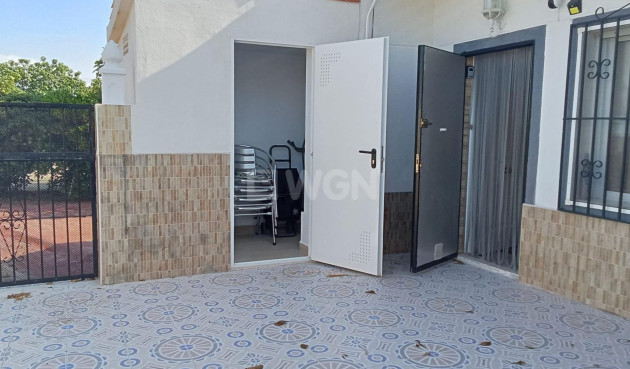 Odsprzedaż - Bungalow - Torrevieja - Torretas