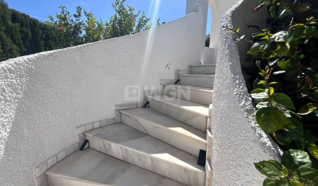 Odsprzedaż - Villa - Torrevieja - Los Balcones