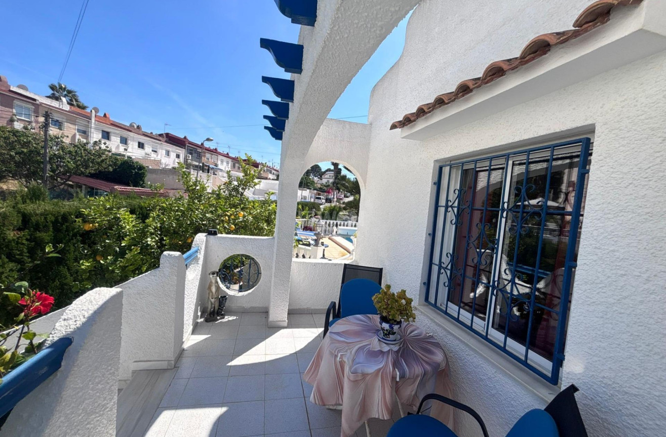 Odsprzedaż - Villa - Torrevieja - Los Balcones