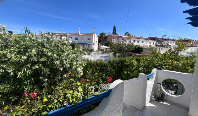Odsprzedaż - Villa - Torrevieja - Los Balcones