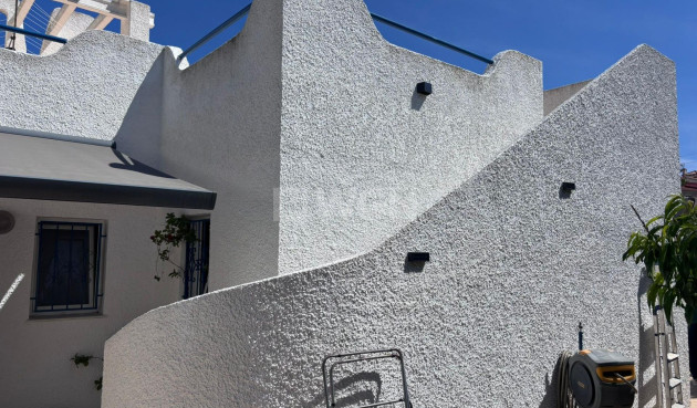 Odsprzedaż - Villa - Torrevieja - Los Balcones