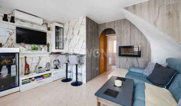 Odsprzedaż - Bungalow - Torrevieja - La Siesta - El Salado - Torreta