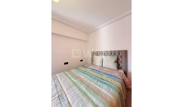 Odsprzedaż - Daszek - Torrevieja - Playa del Cura