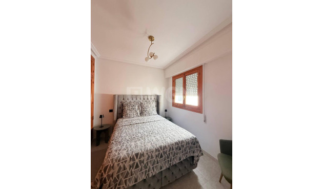 Odsprzedaż - Daszek - Torrevieja - Playa del Cura