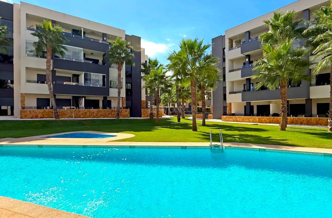 Odsprzedaż - Mieszkanie w bloku - Orihuela Costa - Costa Blanca