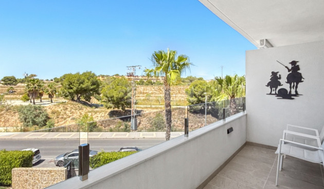 Odsprzedaż - Mieszkanie w bloku - Orihuela Costa - Costa Blanca