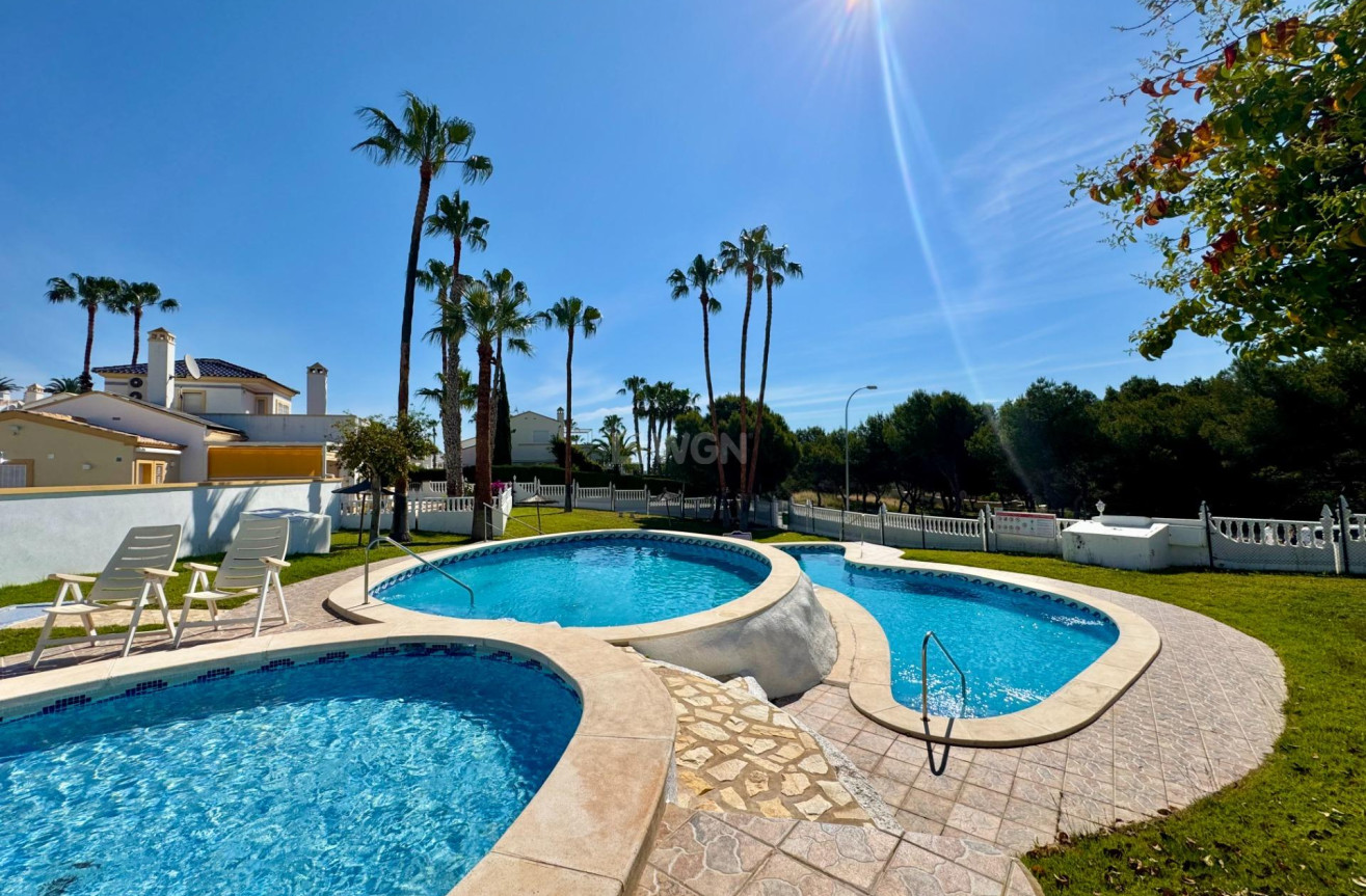 Odsprzedaż - Bungalow - Orihuela Costa - Villamartín-las Filipinas