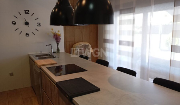 Odsprzedaż - Villa - Daya Nueva - Costa Blanca