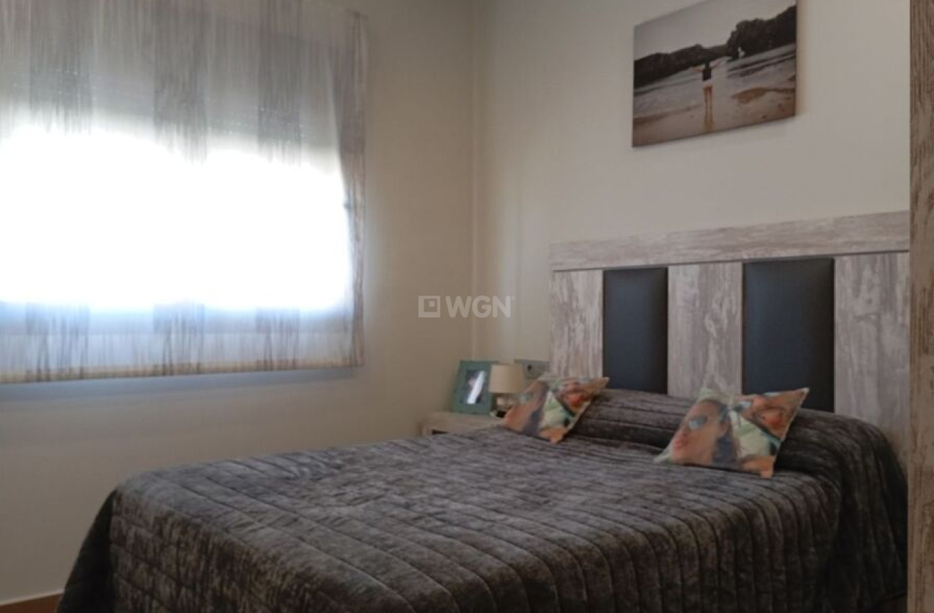 Odsprzedaż - Villa - Daya Nueva - Costa Blanca