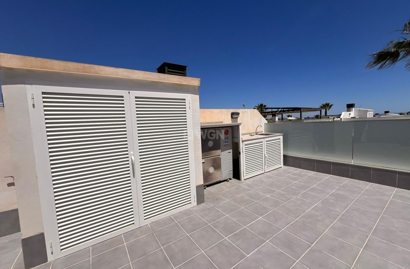 Odsprzedaż - Villa - Orihuela Costa - Lomas de Cabo Roig