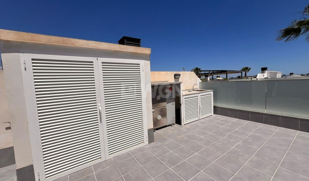 Odsprzedaż - Villa - Orihuela Costa - Lomas de Cabo Roig