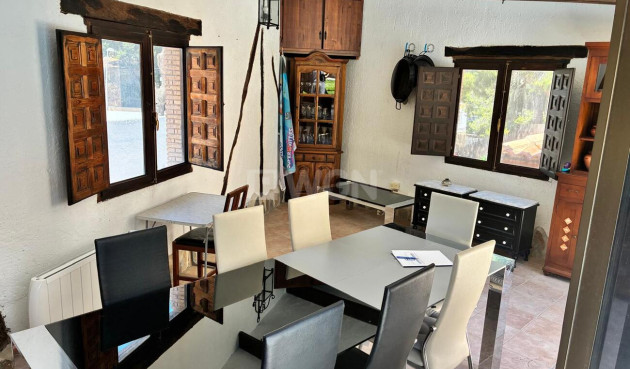 Odsprzedaż - Villa - Los Balcones - Costa Blanca