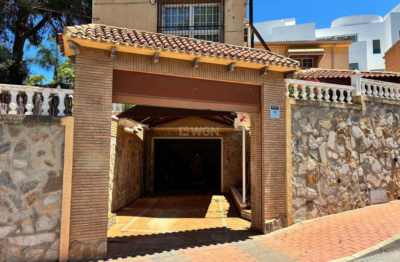 Odsprzedaż - Villa - Los Balcones - Costa Blanca