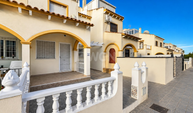Odsprzedaż - Kamienica - Orihuela Costa - Costa Blanca