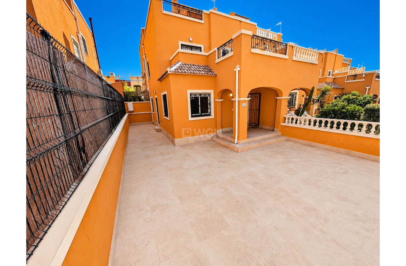 Odsprzedaż - Villa - Orihuela Costa - Costa Blanca