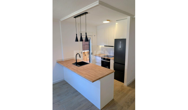Odsprzedaż - Villa - Orihuela Costa - Costa Blanca