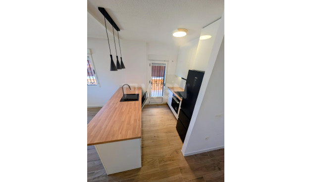 Odsprzedaż - Villa - Orihuela Costa - Costa Blanca