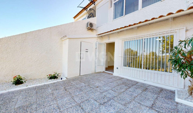 Odsprzedaż - Bungalow - Orihuela - Inland