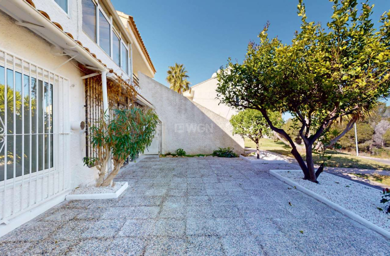 Odsprzedaż - Bungalow - Orihuela - Inland