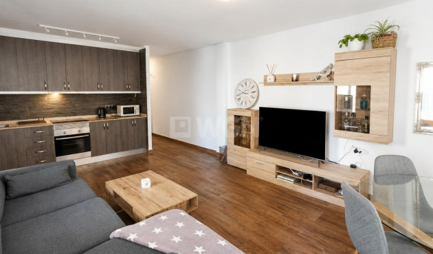 Odsprzedaż - Mieszkanie w bloku - Torrevieja - Playa del Cura