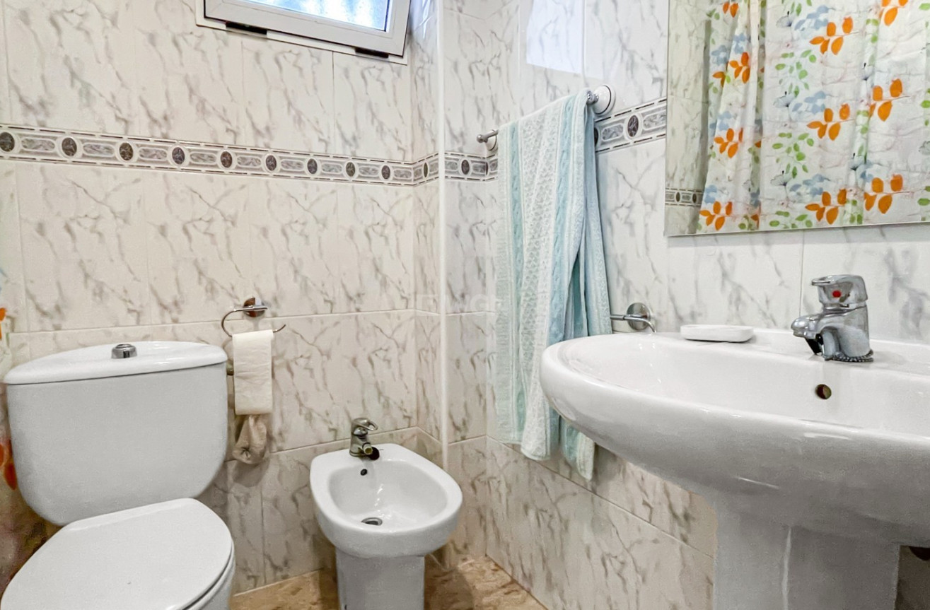Odsprzedaż - Bungalow - Orihuela Costa - Costa Blanca