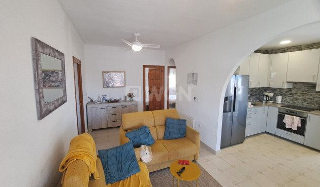 Odsprzedaż - Villa - San Miguel de Salinas - Inland