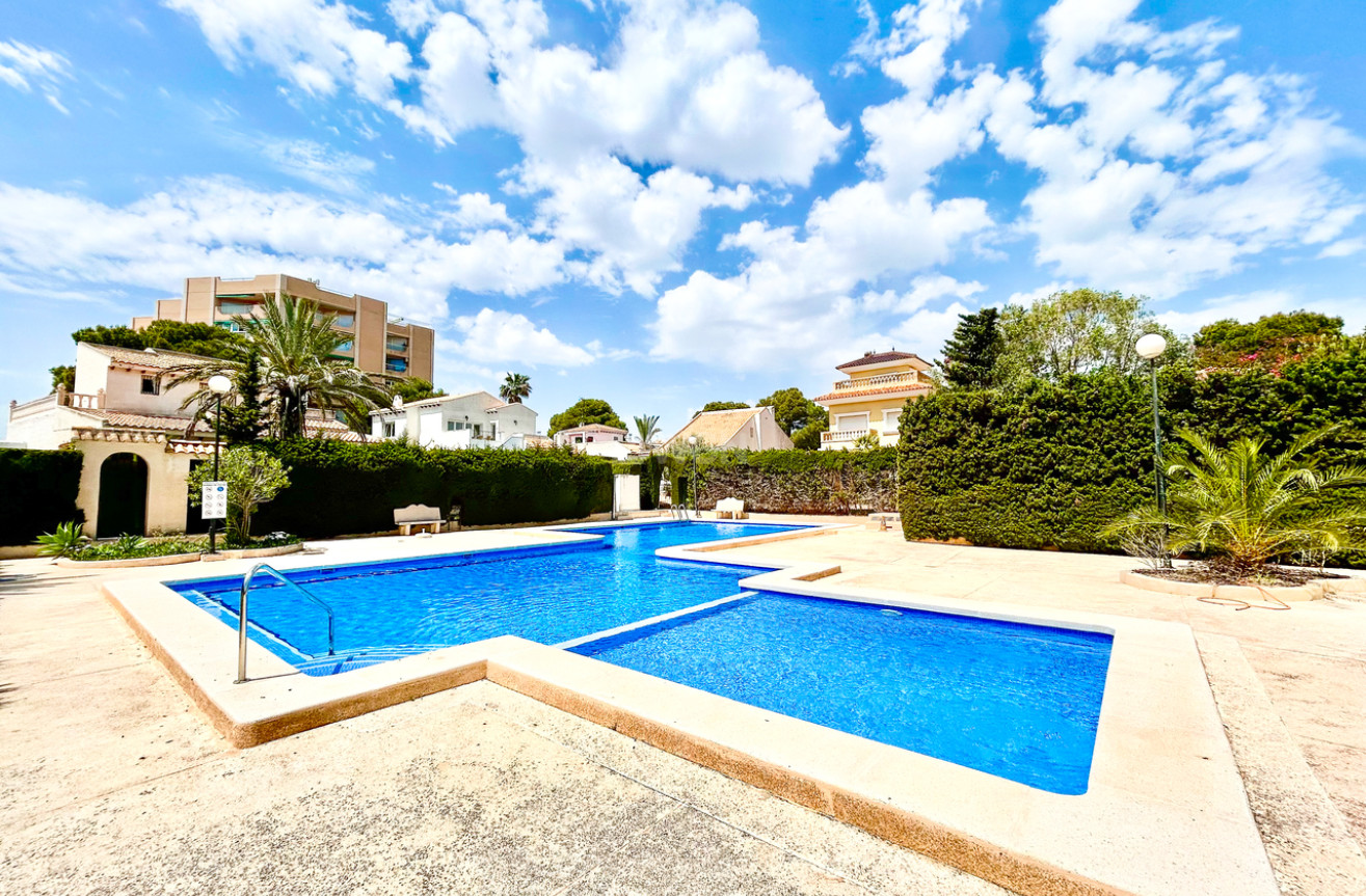Odsprzedaż - Villa - La Zenia - Costa Blanca
