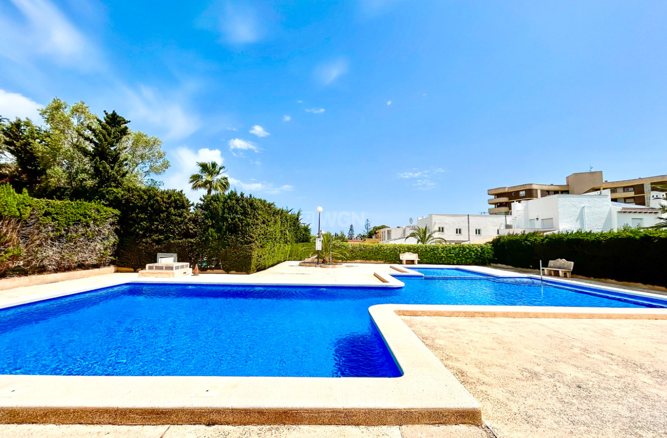 Odsprzedaż - Villa - La Zenia - Costa Blanca