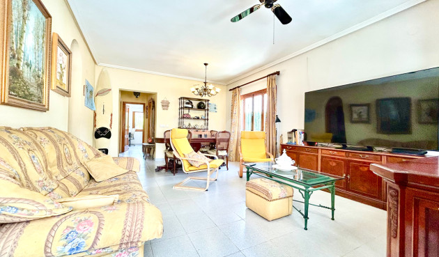 Odsprzedaż - Villa - La Zenia - Costa Blanca