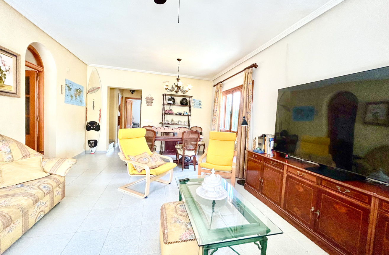 Odsprzedaż - Villa - La Zenia - Costa Blanca