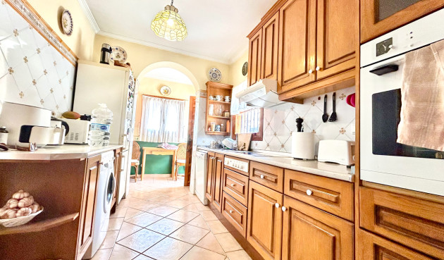 Odsprzedaż - Villa - La Zenia - Costa Blanca