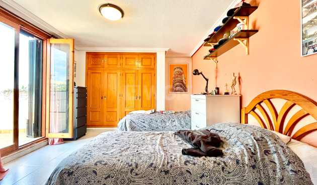 Odsprzedaż - Villa - La Zenia - Costa Blanca