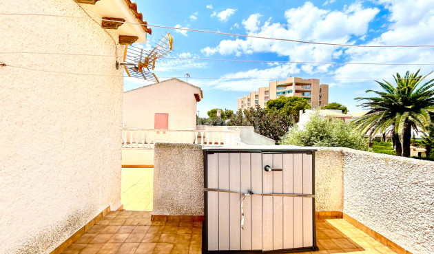 Odsprzedaż - Villa - La Zenia - Costa Blanca