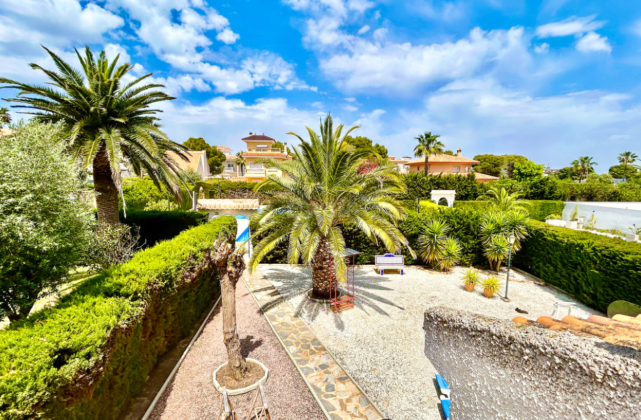 Odsprzedaż - Villa - La Zenia - Costa Blanca
