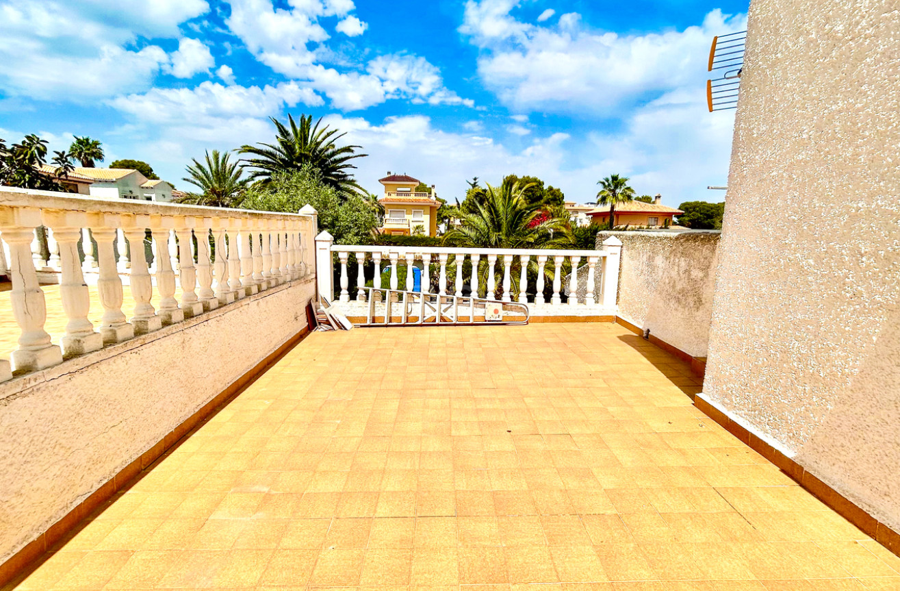 Odsprzedaż - Villa - La Zenia - Costa Blanca