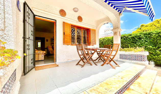 Odsprzedaż - Villa - La Zenia - Costa Blanca