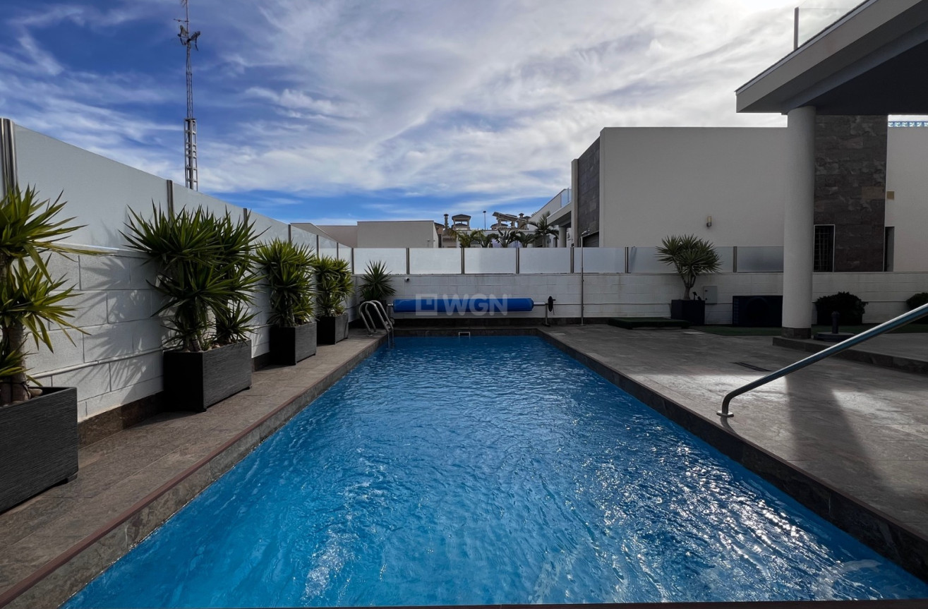 Odsprzedaż - Villa - Orihuela Costa - Costa Blanca