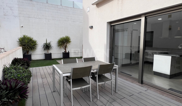 Odsprzedaż - Villa - Orihuela Costa - Costa Blanca