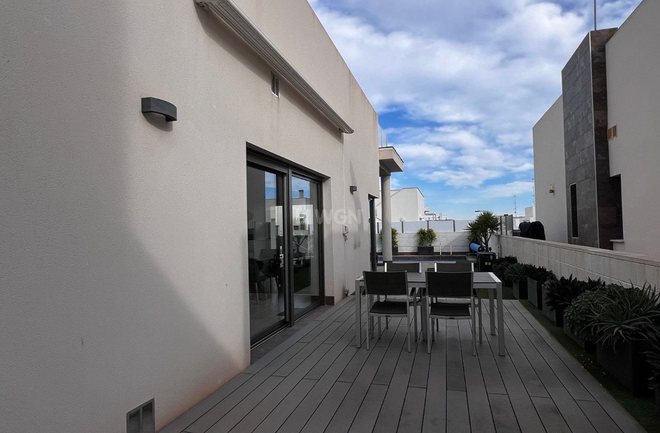 Odsprzedaż - Villa - Orihuela Costa - Costa Blanca