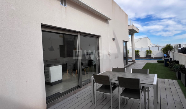 Odsprzedaż - Villa - Orihuela Costa - Costa Blanca