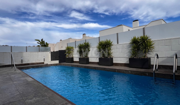 Odsprzedaż - Villa - Orihuela Costa - Costa Blanca