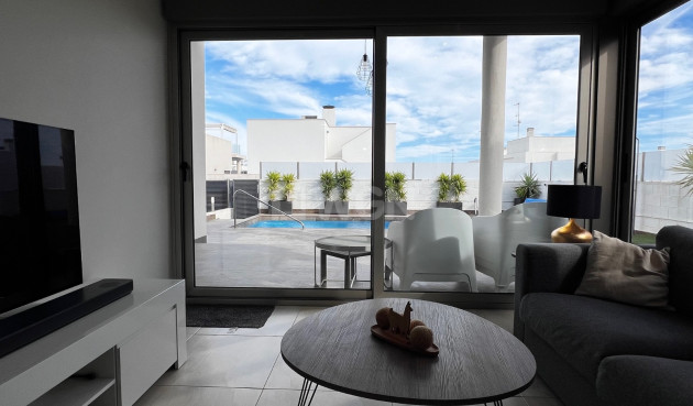 Odsprzedaż - Villa - Orihuela Costa - Costa Blanca