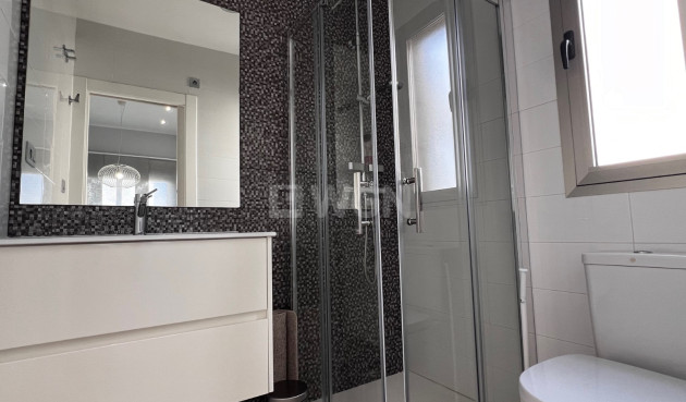 Odsprzedaż - Villa - Orihuela Costa - Costa Blanca