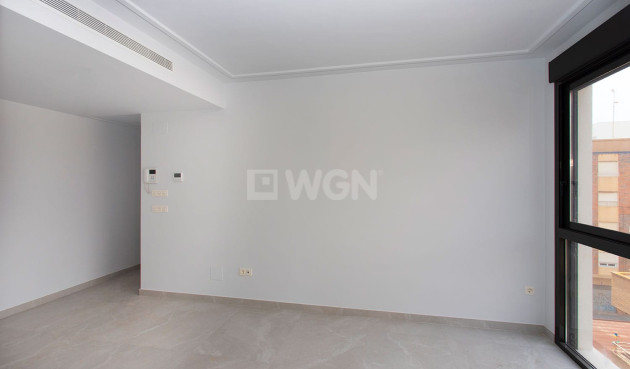 Odsprzedaż - Mieszkanie w bloku - Torrevieja - Costa Blanca