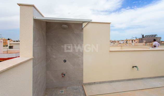 Odsprzedaż - Mieszkanie w bloku - Torrevieja - Costa Blanca
