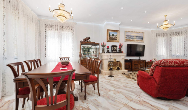 Odsprzedaż - Villa - Orihuela Costa - Costa Blanca