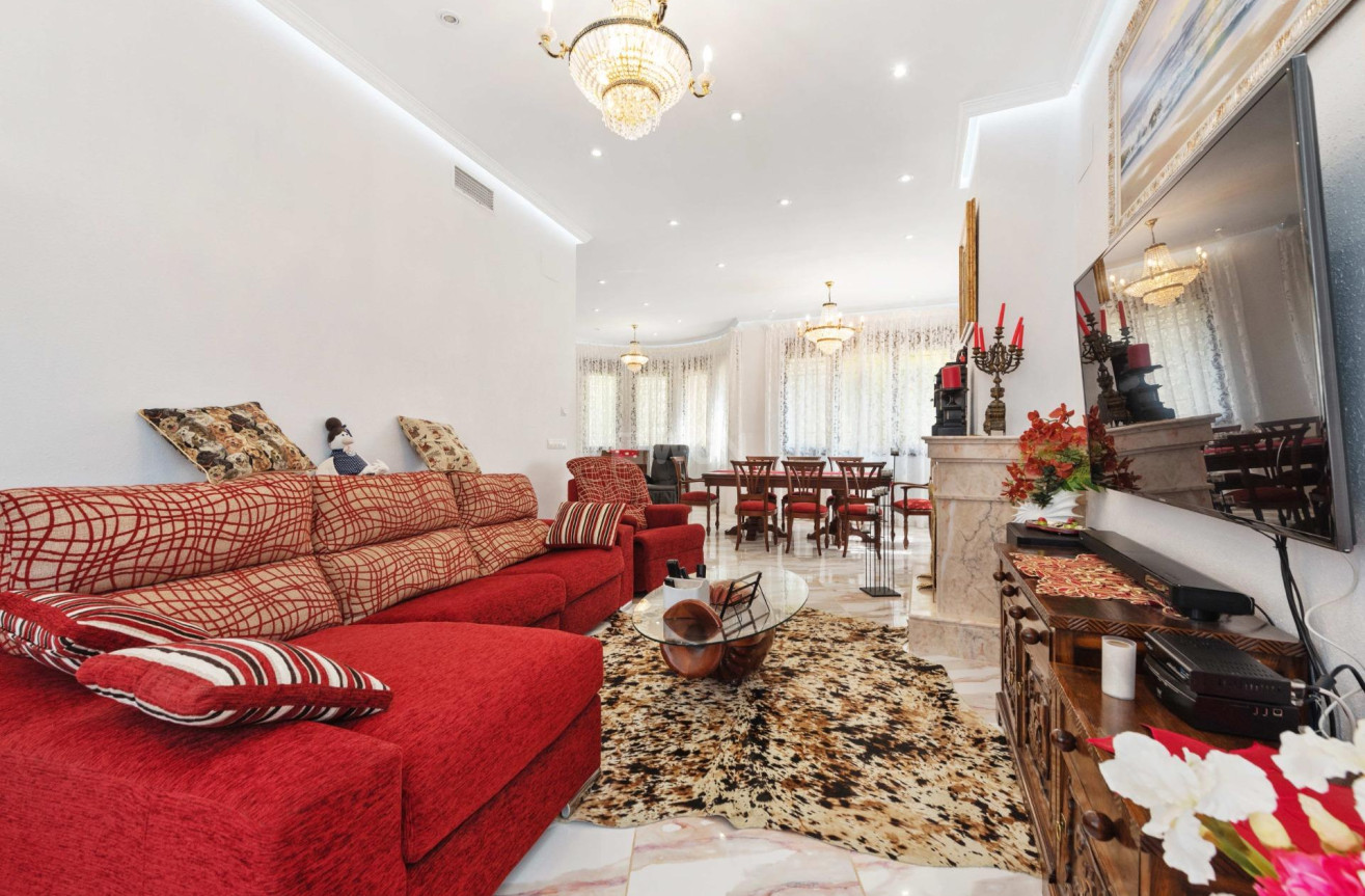 Odsprzedaż - Villa - Orihuela Costa - Costa Blanca